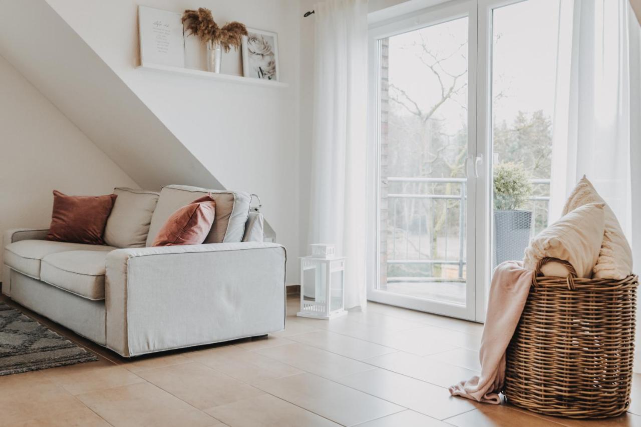 Ferienwohnung Weidenblick Varel Bagian luar foto