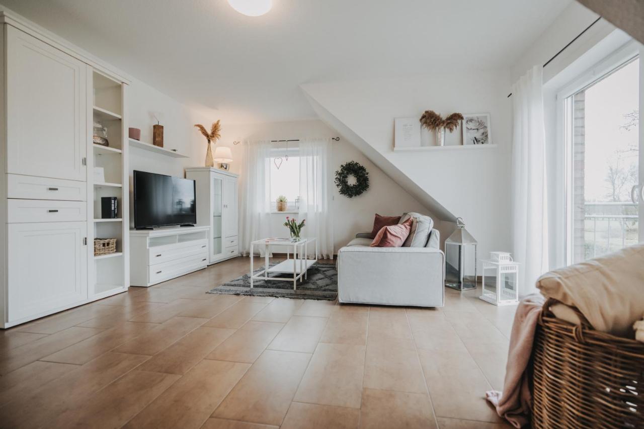 Ferienwohnung Weidenblick Varel Bagian luar foto